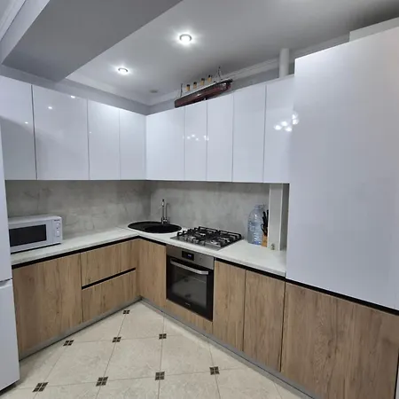 Fine Airport 24h Apartment *